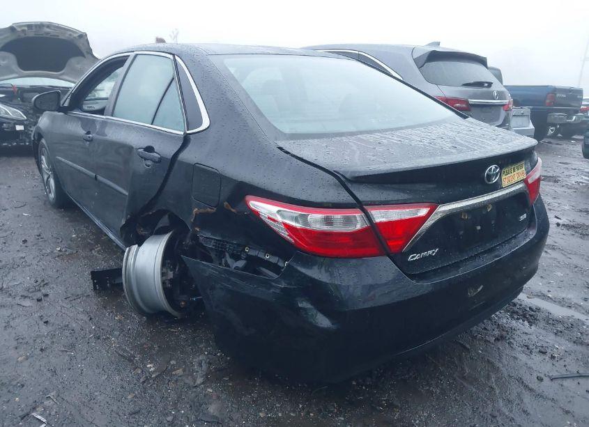 Photo 6 of 2016 Toyota Camry SE (VIN 4T1BF1FK1GU261643)