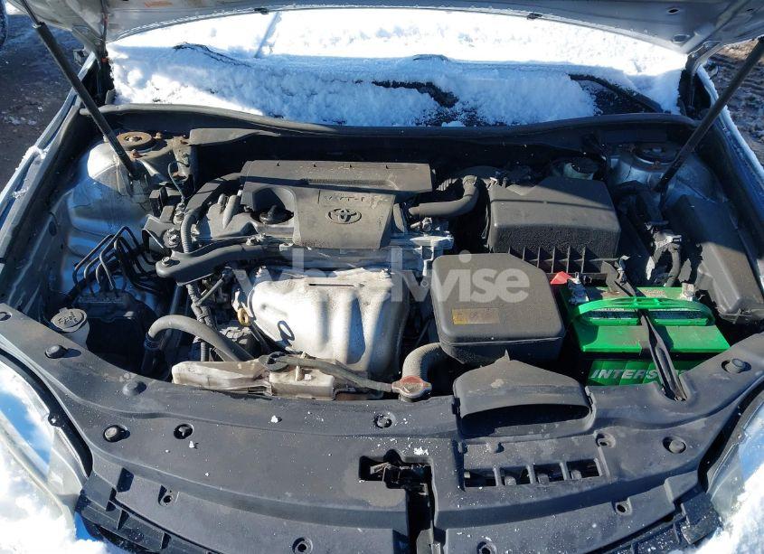 Photo 10 of 2016 Toyota Camry LE (VIN 4T1BF1FK1GU264669)