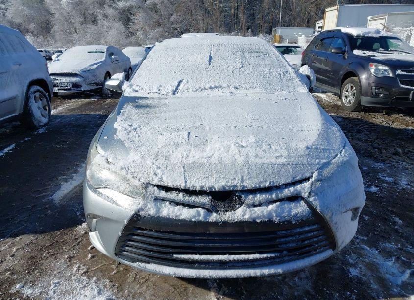 Photo 12 of 2016 Toyota Camry LE (VIN 4T1BF1FK1GU264669)