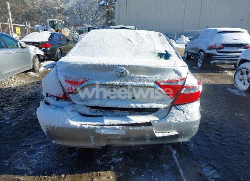 Photo 16 of 2016 Toyota Camry LE (VIN 4T1BF1FK1GU264669)