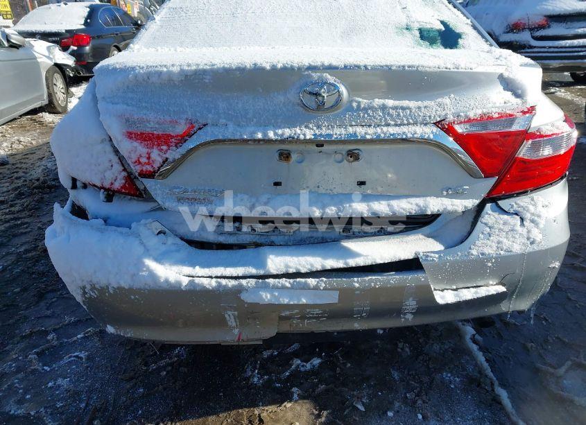 Photo 6 of 2016 Toyota Camry LE (VIN 4T1BF1FK1GU264669)