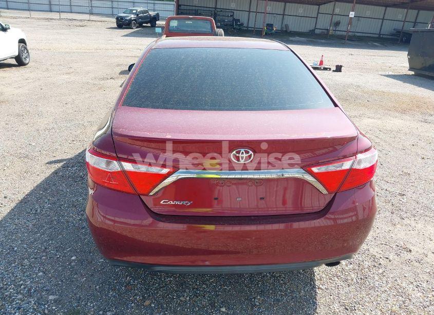 Photo 17 of 2016 Toyota Camry SE (VIN 4T1BF1FK1GU529476)