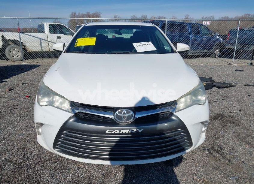 Photo 12 of 2016 Toyota Camry LE (VIN 4T1BF1FK1GU531499)