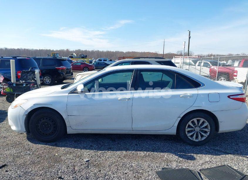 Photo 14 of 2016 Toyota Camry LE (VIN 4T1BF1FK1GU531499)