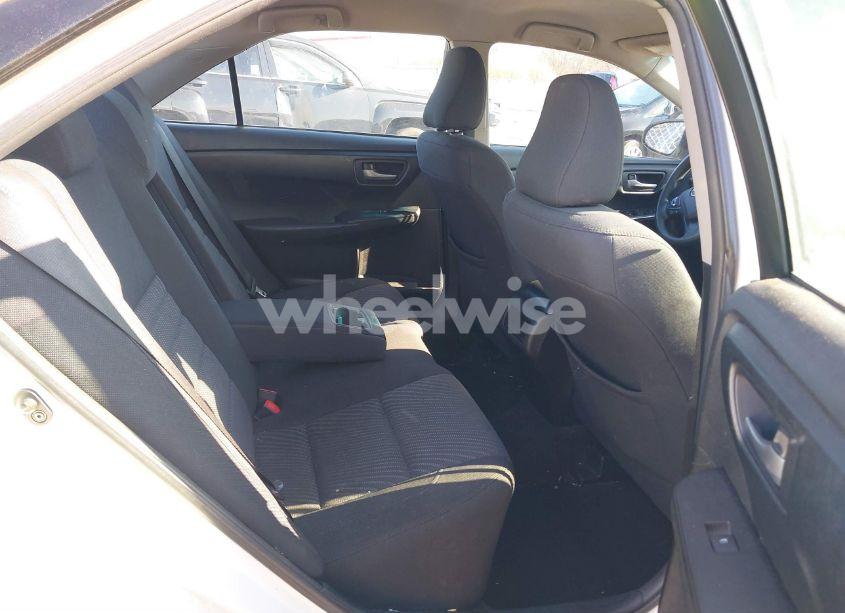 Photo 8 of 2016 Toyota Camry LE (VIN 4T1BF1FK1GU531499)