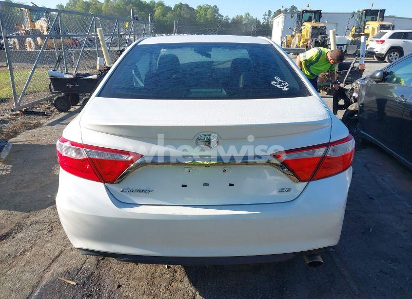 Photo 17 of 2016 Toyota Camry SE (VIN 4T1BF1FK1GU543751)