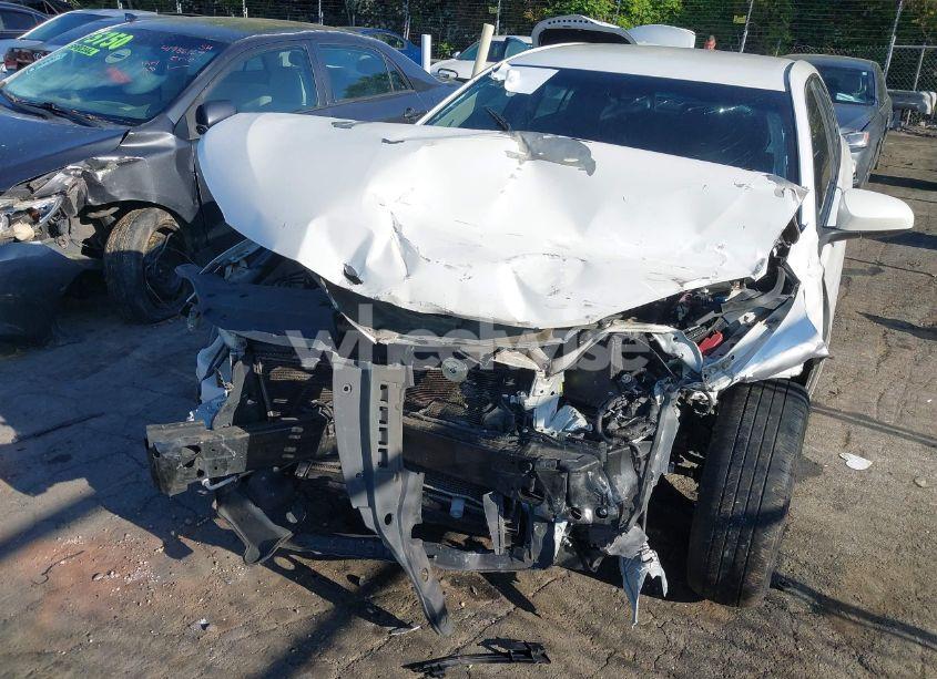 Photo 6 of 2016 Toyota Camry SE (VIN 4T1BF1FK1GU543751)