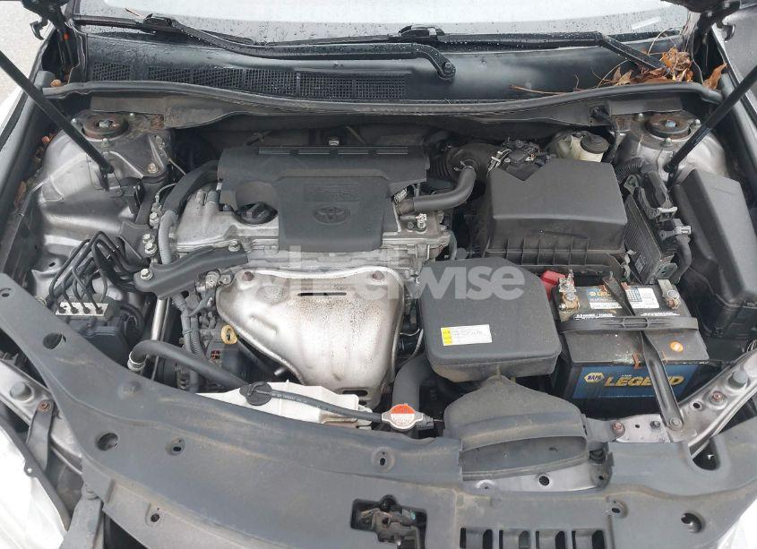 Photo 10 of 2016 Toyota Camry SE (VIN 4T1BF1FK1GU546942)