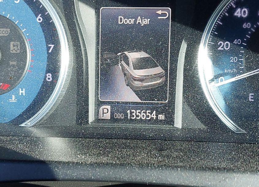 Photo 16 of 2016 Toyota Camry LE (VIN 4T1BF1FK1GU567631)