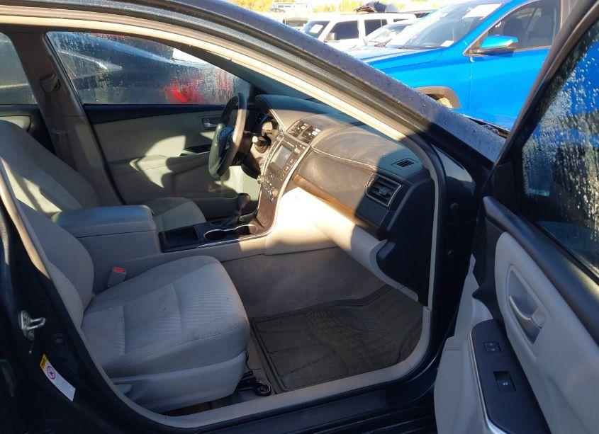 Photo 5 of 2016 Toyota Camry LE (VIN 4T1BF1FK1GU567631)