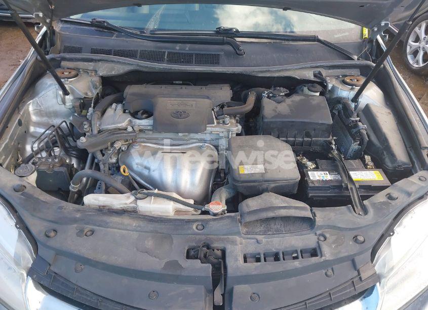 Photo 10 of 2016 Toyota Camry LE (VIN 4T1BF1FK1GU588351)