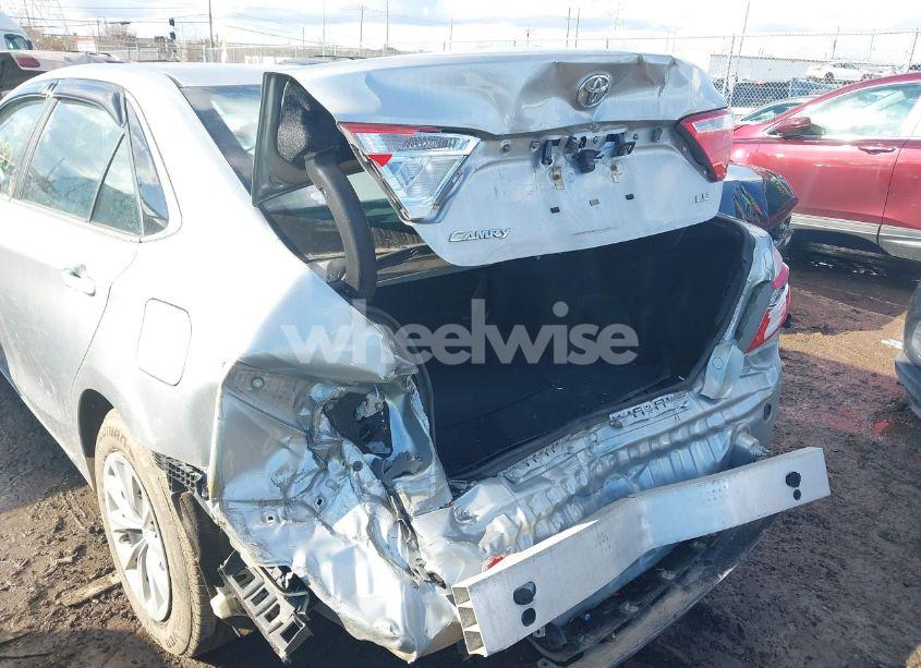 Photo 6 of 2016 Toyota Camry LE (VIN 4T1BF1FK1GU588351)