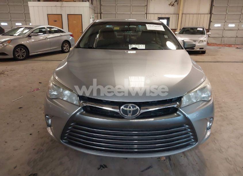 Photo 13 of 2016 Toyota Camry LE (VIN 4T1BF1FK1GU591881)