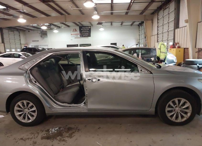 Photo 14 of 2016 Toyota Camry LE (VIN 4T1BF1FK1GU591881)