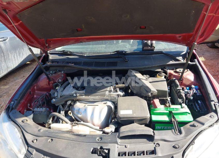 Photo 10 of 2016 Toyota Camry XLE (VIN 4T1BF1FK1GU593257)