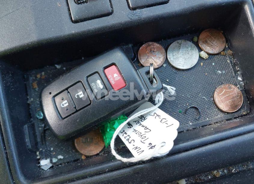 Photo 11 of 2016 Toyota Camry XLE (VIN 4T1BF1FK1GU593257)