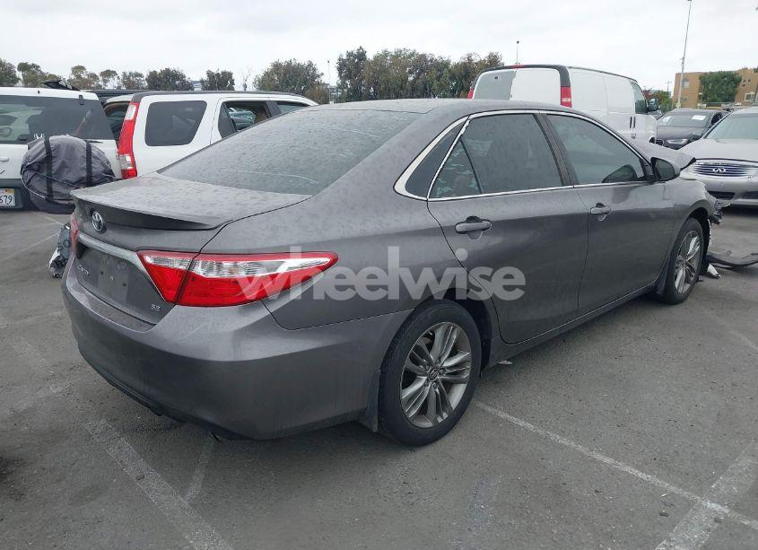 Photo 4 of 2016 Toyota Camry SE (VIN 4T1BF1FK1GU598085)