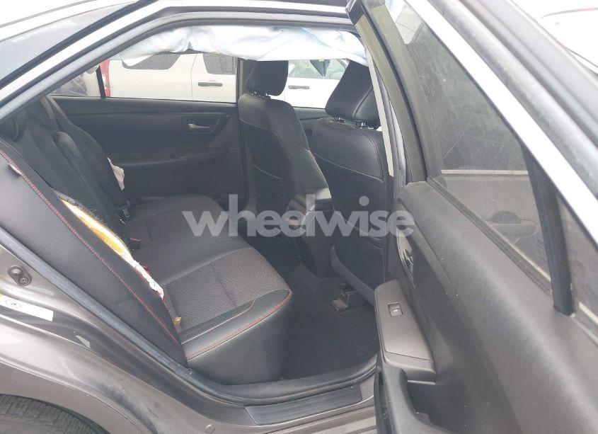 Photo 8 of 2016 Toyota Camry SE (VIN 4T1BF1FK1GU598085)