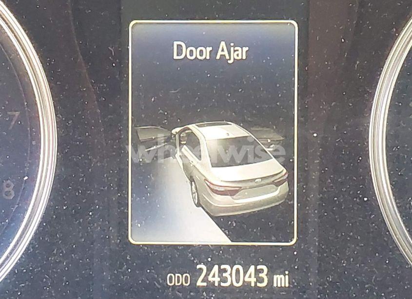 Photo 15 of 2016 Toyota Camry LE (VIN 4T1BF1FK1GU603799)