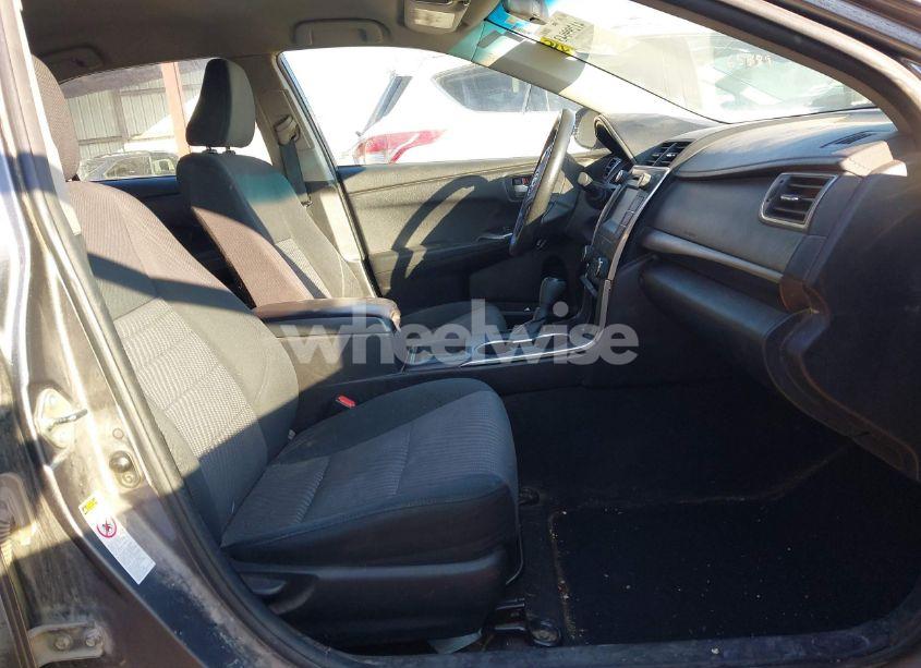 Photo 5 of 2016 Toyota Camry LE (VIN 4T1BF1FK1GU603799)