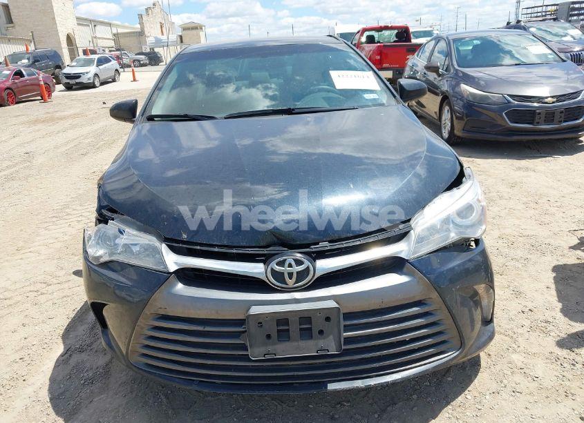 Photo 13 of 2017 Toyota Camry LE (VIN 4T1BF1FK1HU268111)