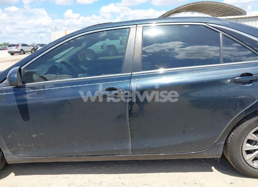 Photo 15 of 2017 Toyota Camry LE (VIN 4T1BF1FK1HU268111)