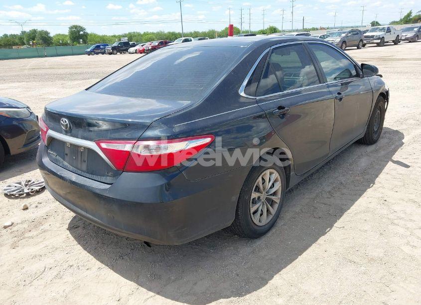 Photo 4 of 2017 Toyota Camry LE (VIN 4T1BF1FK1HU268111)
