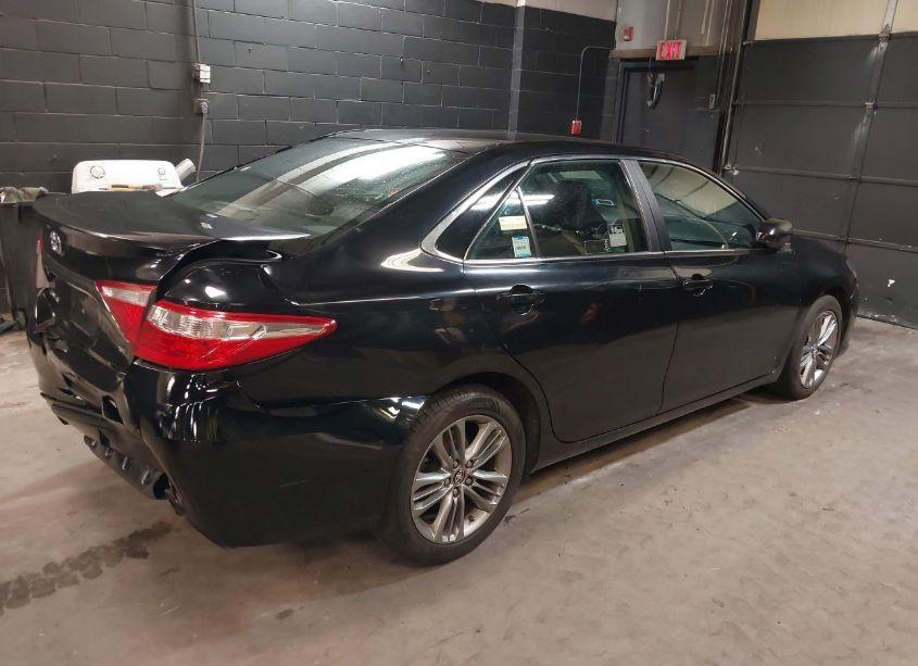 Photo 4 of 2017 Toyota Camry SE (VIN 4T1BF1FK1HU309045)