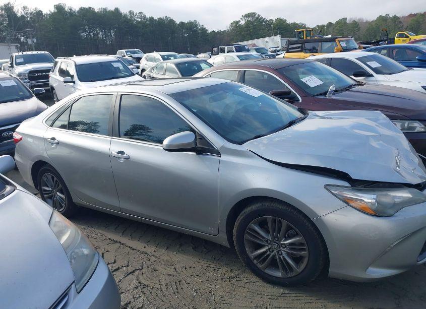 Photo 13 of 2017 Toyota Camry SE (VIN 4T1BF1FK1HU311927)