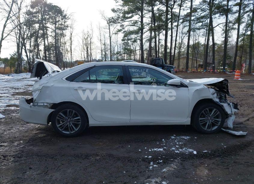 Photo 14 of 2017 Toyota Camry SE (VIN 4T1BF1FK1HU340652)