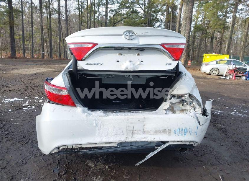 Photo 17 of 2017 Toyota Camry SE (VIN 4T1BF1FK1HU340652)