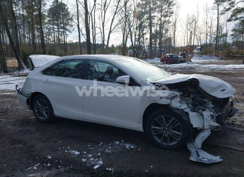 Photo 19 of 2017 Toyota Camry SE (VIN 4T1BF1FK1HU340652)