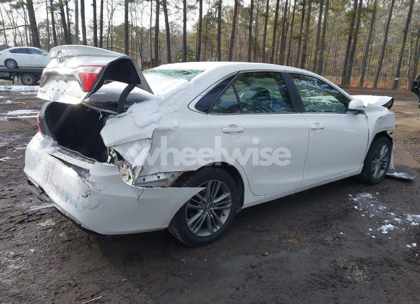 Photo 4 of 2017 Toyota Camry SE (VIN 4T1BF1FK1HU340652)