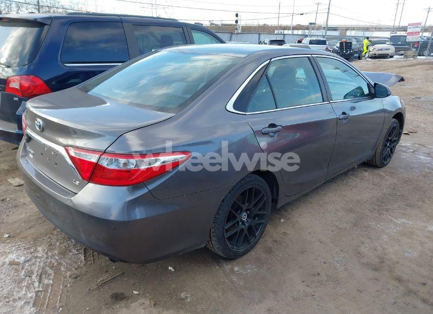 Photo 4 of 2017 Toyota Camry LE (VIN 4T1BF1FK1HU367897)