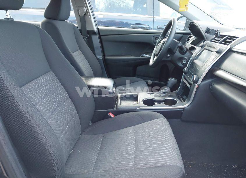 Photo 5 of 2017 Toyota Camry LE (VIN 4T1BF1FK1HU367897)