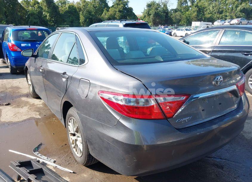 Photo 3 of 2017 Toyota Camry LE/SE/XLE/XSE (VIN 4T1BF1FK1HU369195)