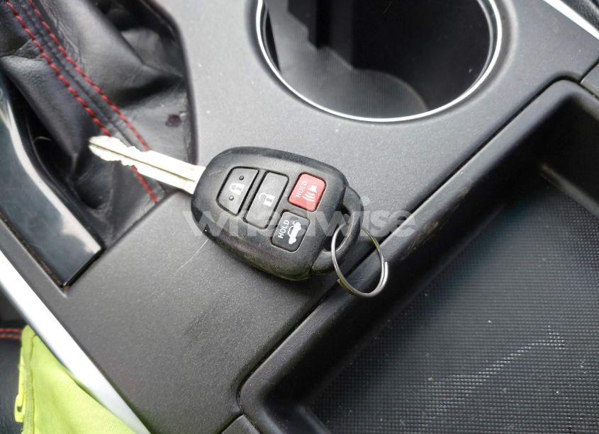 Photo 11 of 2017 Toyota Camry SE (VIN 4T1BF1FK1HU379080)