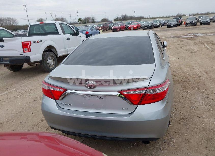 Photo 16 of 2017 Toyota Camry SE (VIN 4T1BF1FK1HU379080)