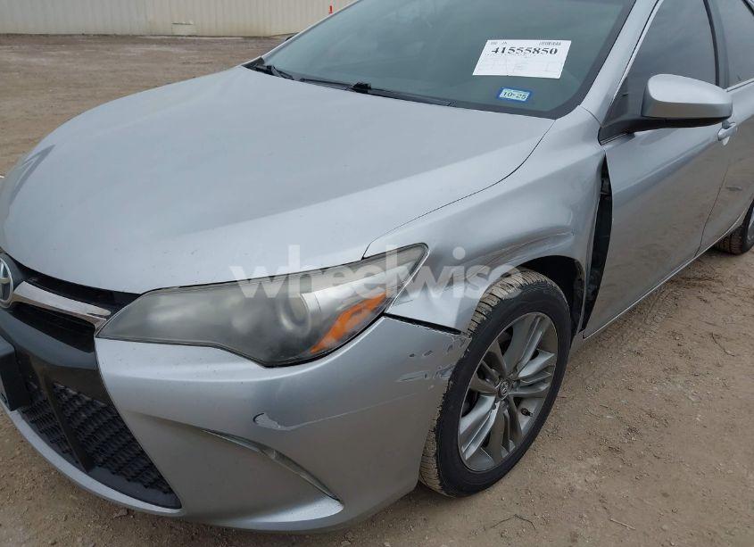 Photo 6 of 2017 Toyota Camry SE (VIN 4T1BF1FK1HU379080)