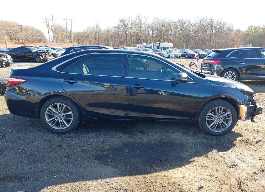 Photo 14 of 2017 Toyota Camry SE (VIN 4T1BF1FK1HU390810)