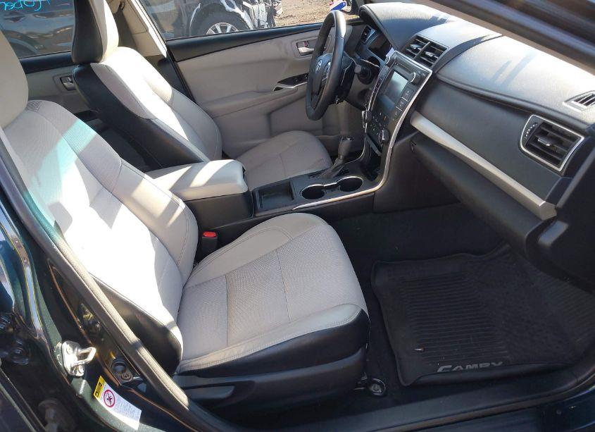 Photo 5 of 2017 Toyota Camry SE (VIN 4T1BF1FK1HU390810)