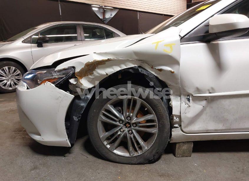 Photo 18 of 2017 Toyota Camry SE (VIN 4T1BF1FK1HU403247)