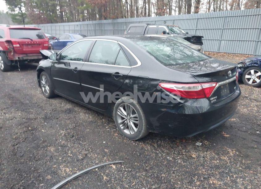 Photo 3 of 2017 Toyota Camry SE (VIN 4T1BF1FK1HU409680)