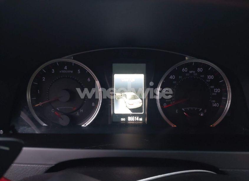 Photo 7 of 2017 Toyota Camry SE (VIN 4T1BF1FK1HU409680)