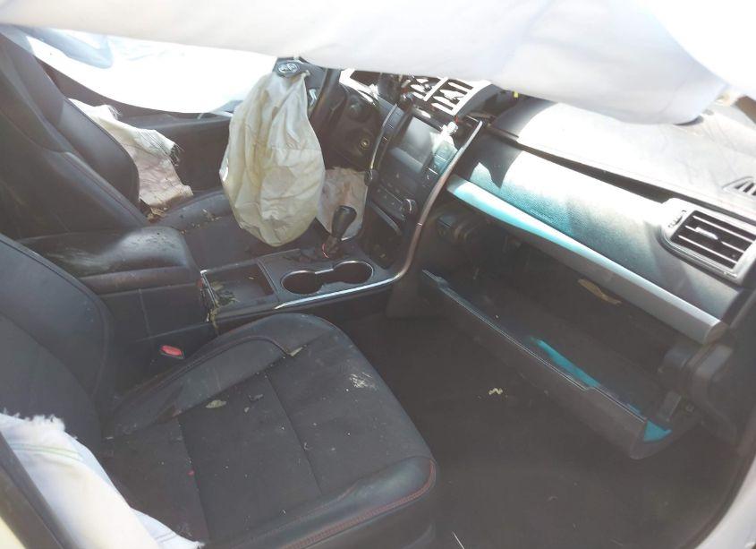 Photo 5 of 2017 Toyota Camry SE (VIN 4T1BF1FK1HU417276)