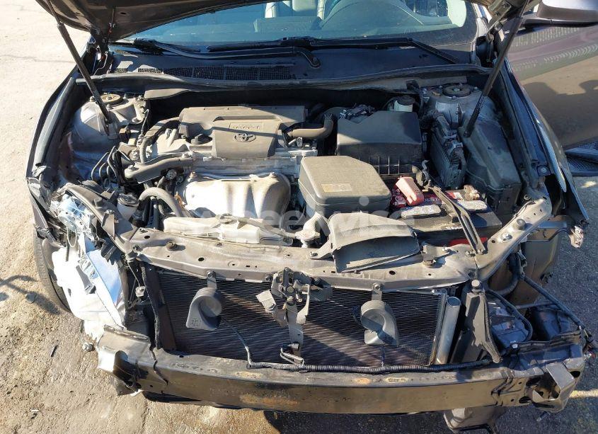 Photo 10 of 2017 Toyota Camry SE (VIN 4T1BF1FK1HU425412)