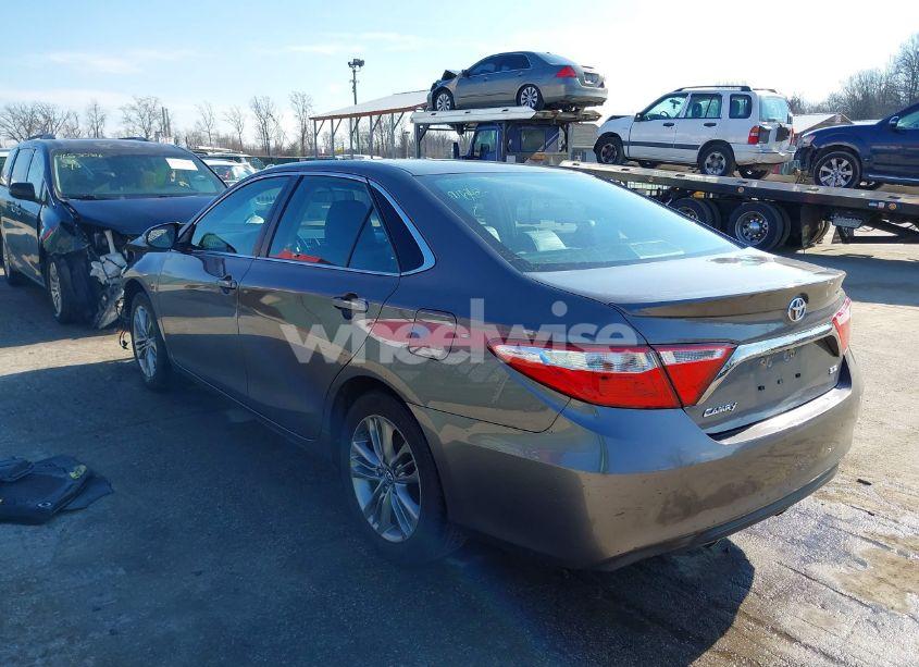Photo 3 of 2017 Toyota Camry SE (VIN 4T1BF1FK1HU425412)