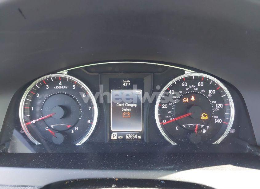 Photo 7 of 2017 Toyota Camry SE (VIN 4T1BF1FK1HU425412)