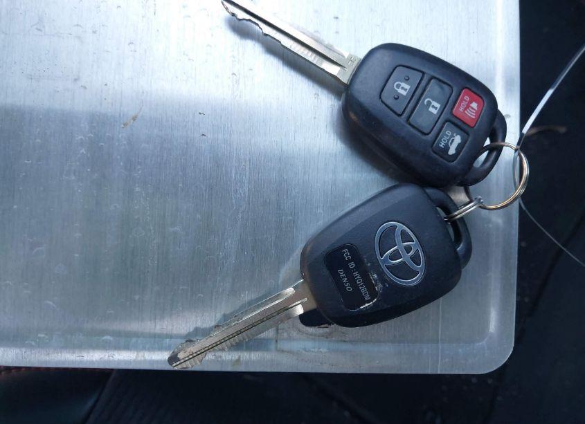 Photo 11 of 2017 Toyota Camry SE (VIN 4T1BF1FK1HU442601)