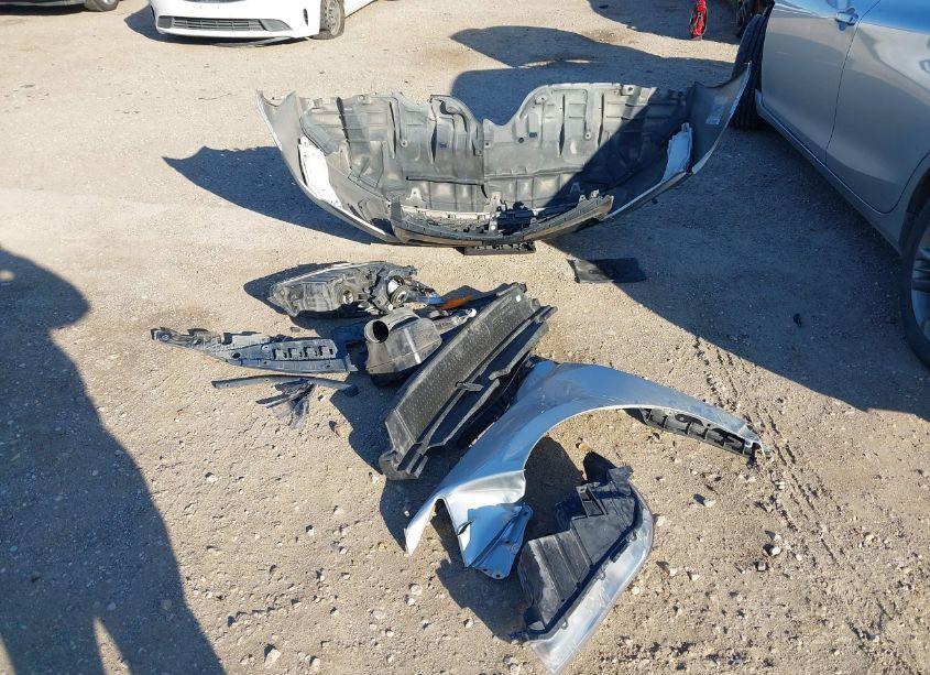 Photo 12 of 2017 Toyota Camry SE (VIN 4T1BF1FK1HU442601)